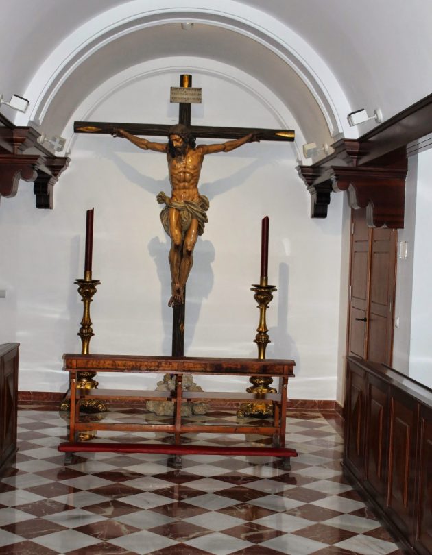 sepulcro-iglesia-cister-edificio-imagenes-pinacoteca-IMG_0343