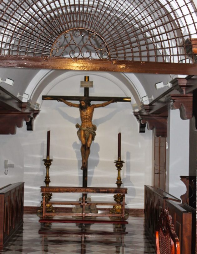 sepulcro-iglesia-cister-edificio-imagenes-pinacoteca-IMG_0377